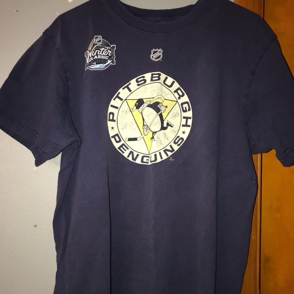 Pittsburgh penguin hockey tee